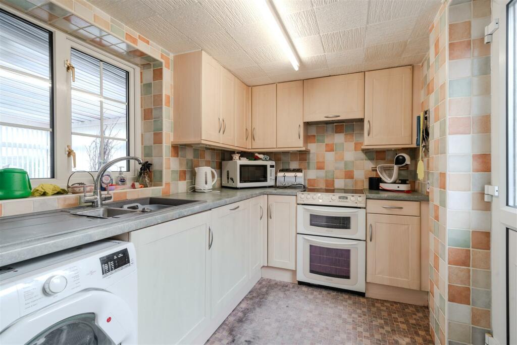 Kitchen.jpg