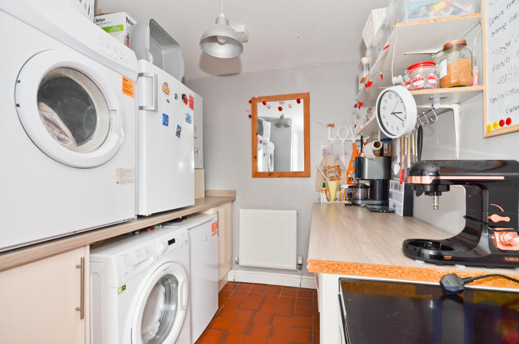 Utility Room.JPG