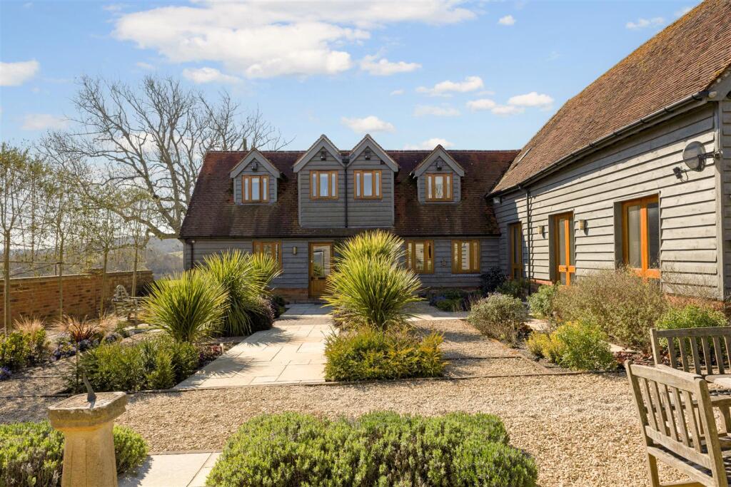Landscaped Courtyard