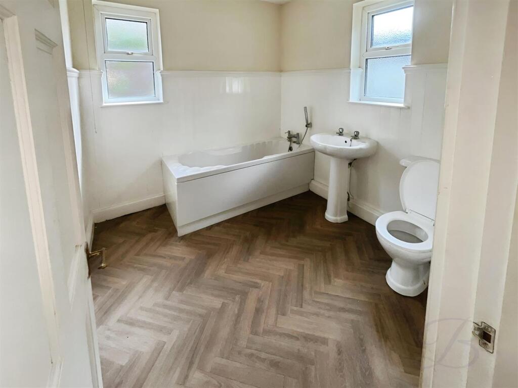 8cd4b079-PHOTO-2025-05-30-16-04-53 204.jpg