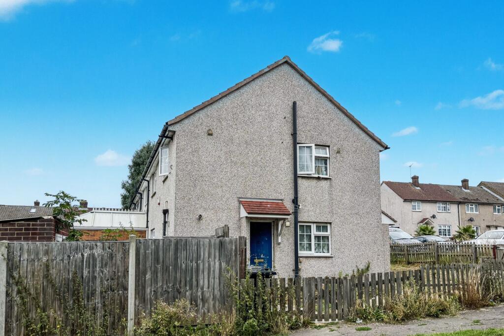 Flat 34 Plaistow Close, Stanford-Le-Hope, SS17 7AT