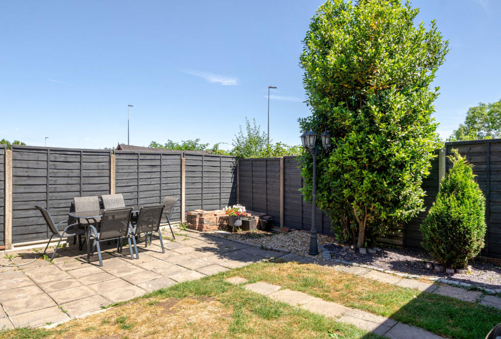 1319490-3-686fb01...