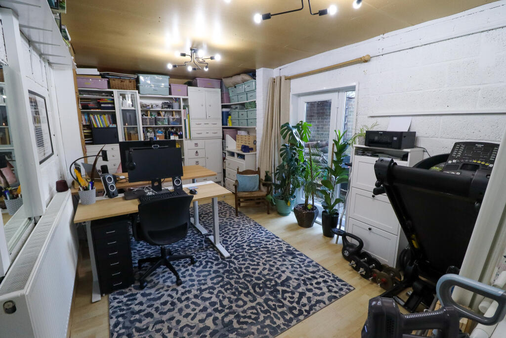 Office/gym
