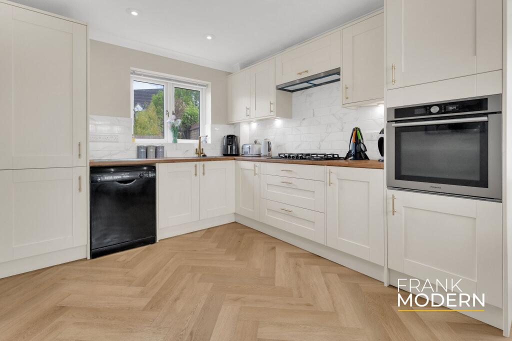 Kitchen / Diner