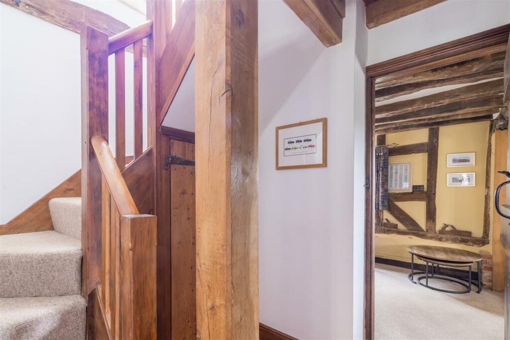 INNER LOBBY AND STAIRS