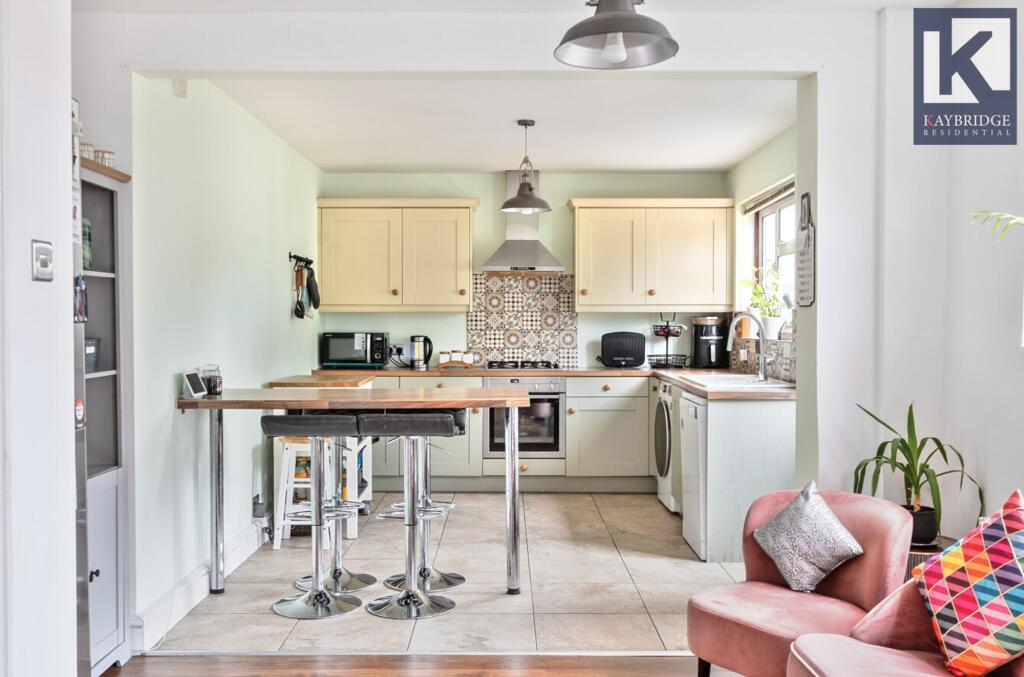 Seaforth Gardens, Epsom - KT19 0LP