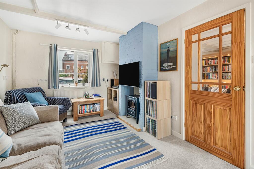 26 Lutterworth Road (10).jpg