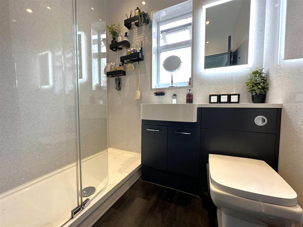 Shower Room 212