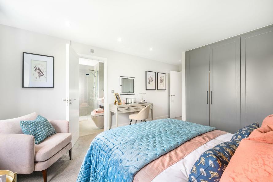 Eden Green - Plot 35 Show