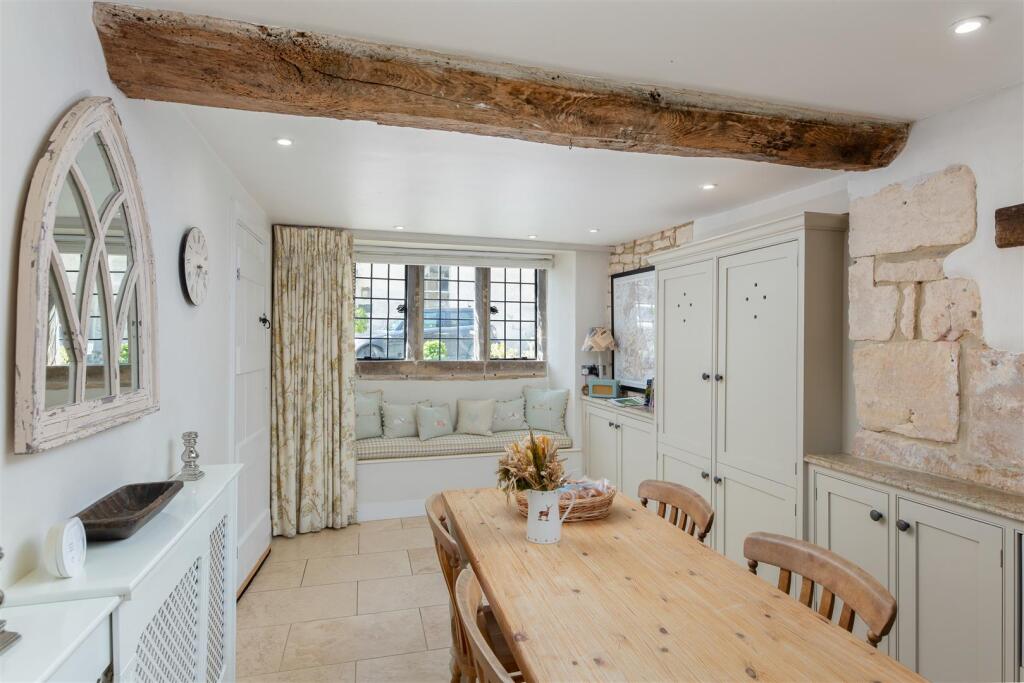 Lovedays Cottage-12.jpg