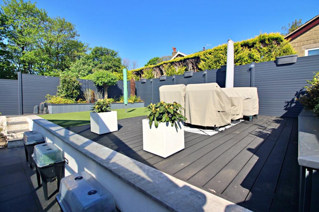 PVCu Decked Sun Terrace