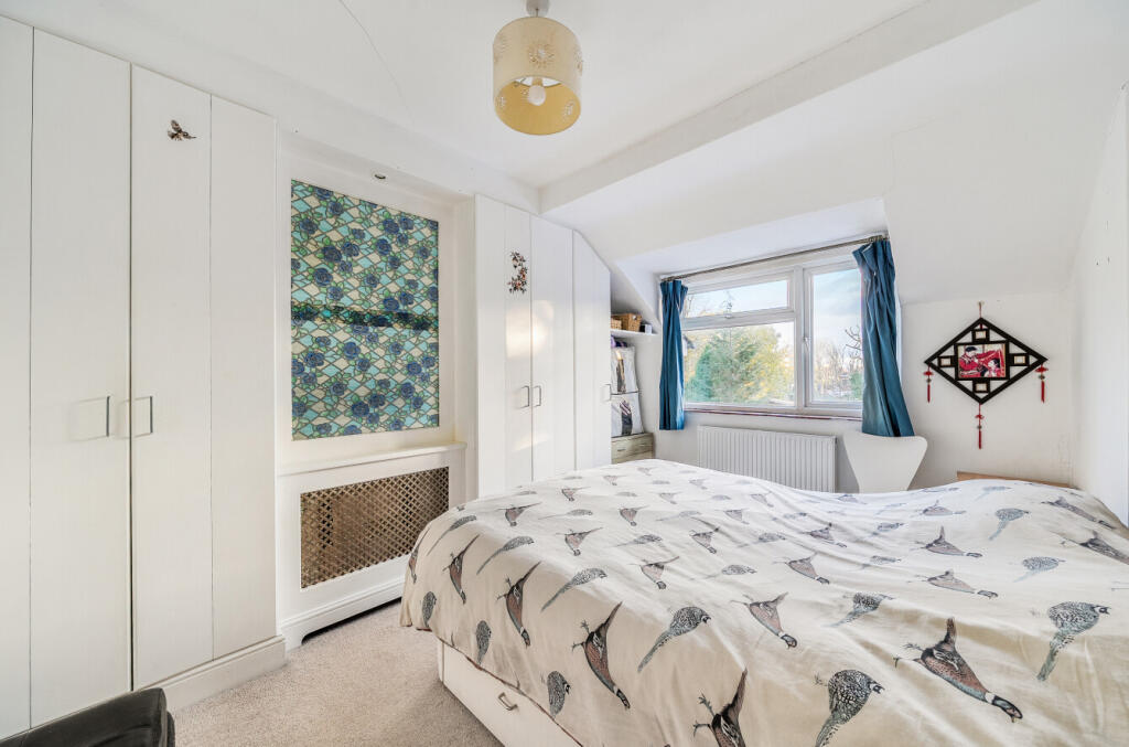 1384920-10-6925d1...