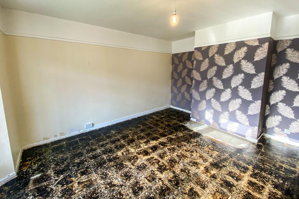 20 Manor Road, Chippenham, Wiltshire, SN14 0LH