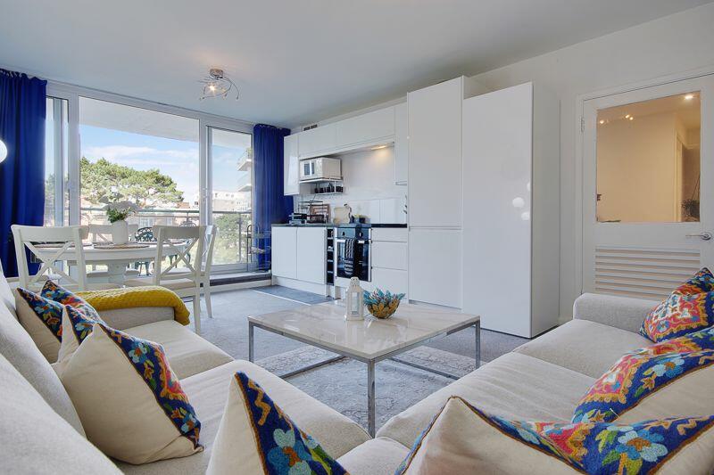 Open Plan Lounge/Kitchen/Diner