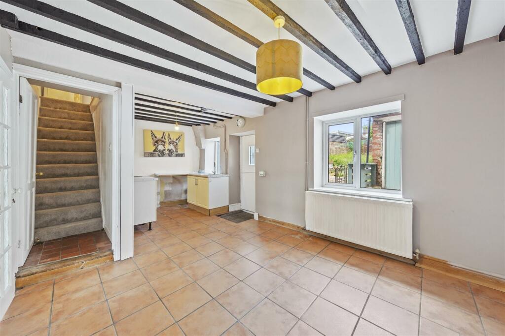 Kitchen/Dining Room