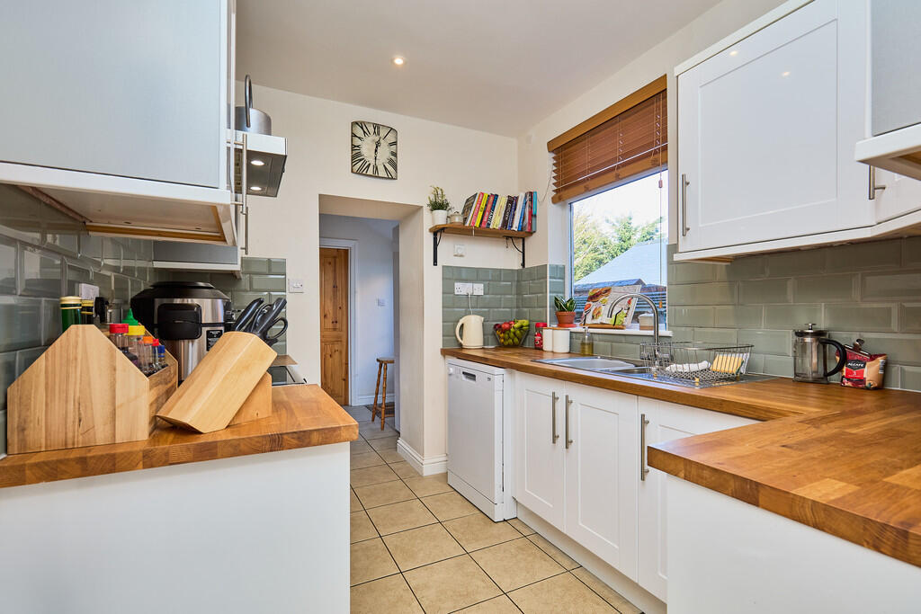 Edward Knight 202...