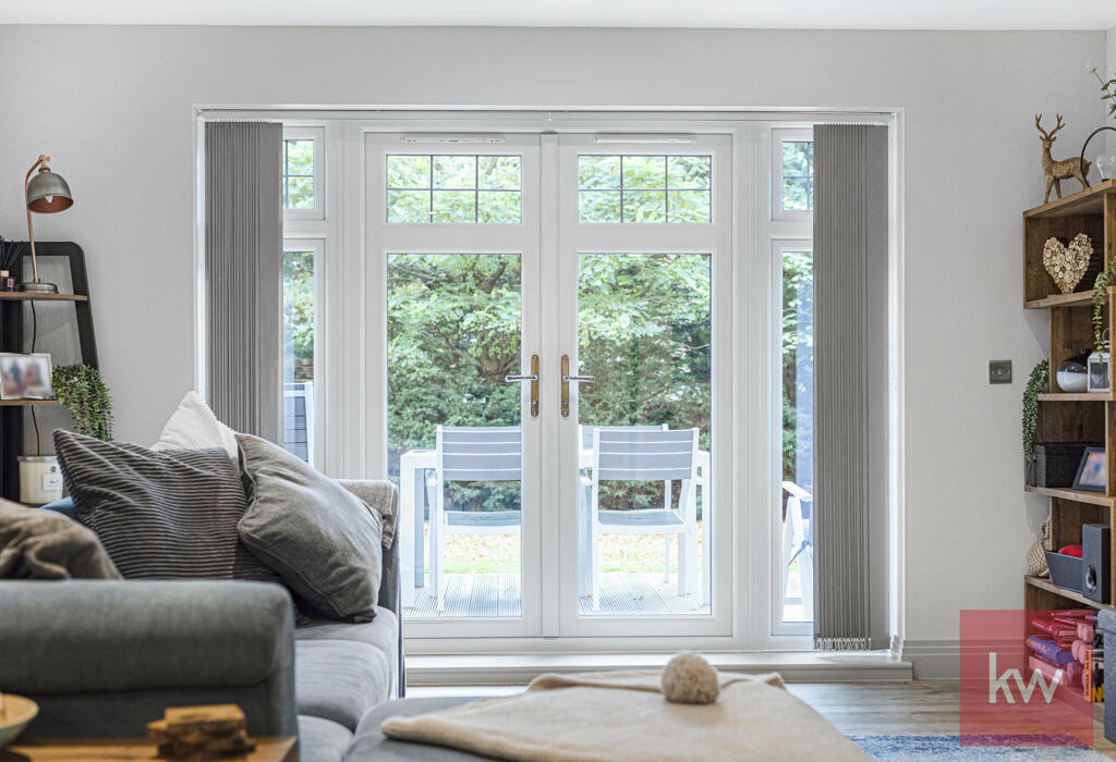 Living Room Doors To Terrace