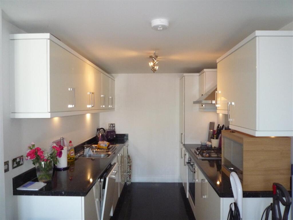 Kitchen.jpg