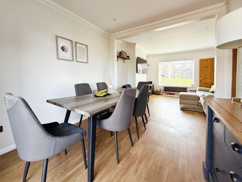 Lounge/Diner