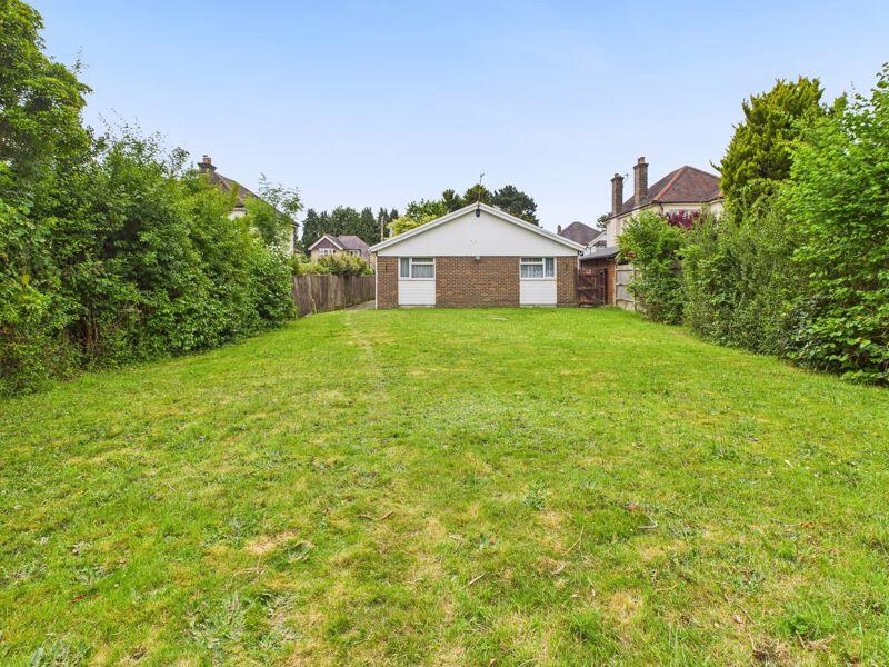 REAR GARDEN AND REAR ASPECT