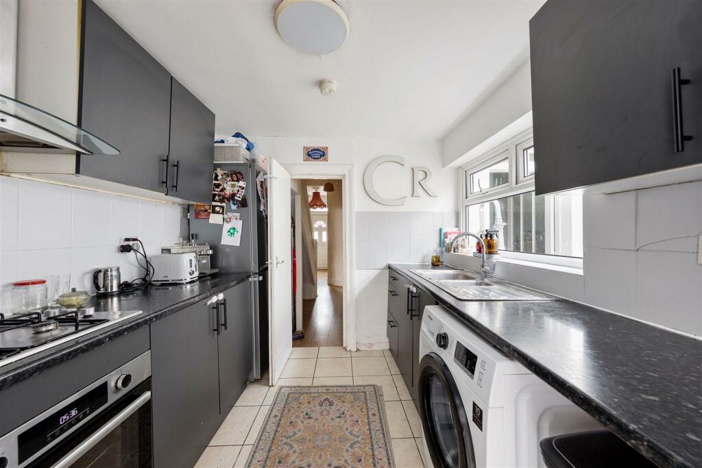 Shakespeare Road, E17