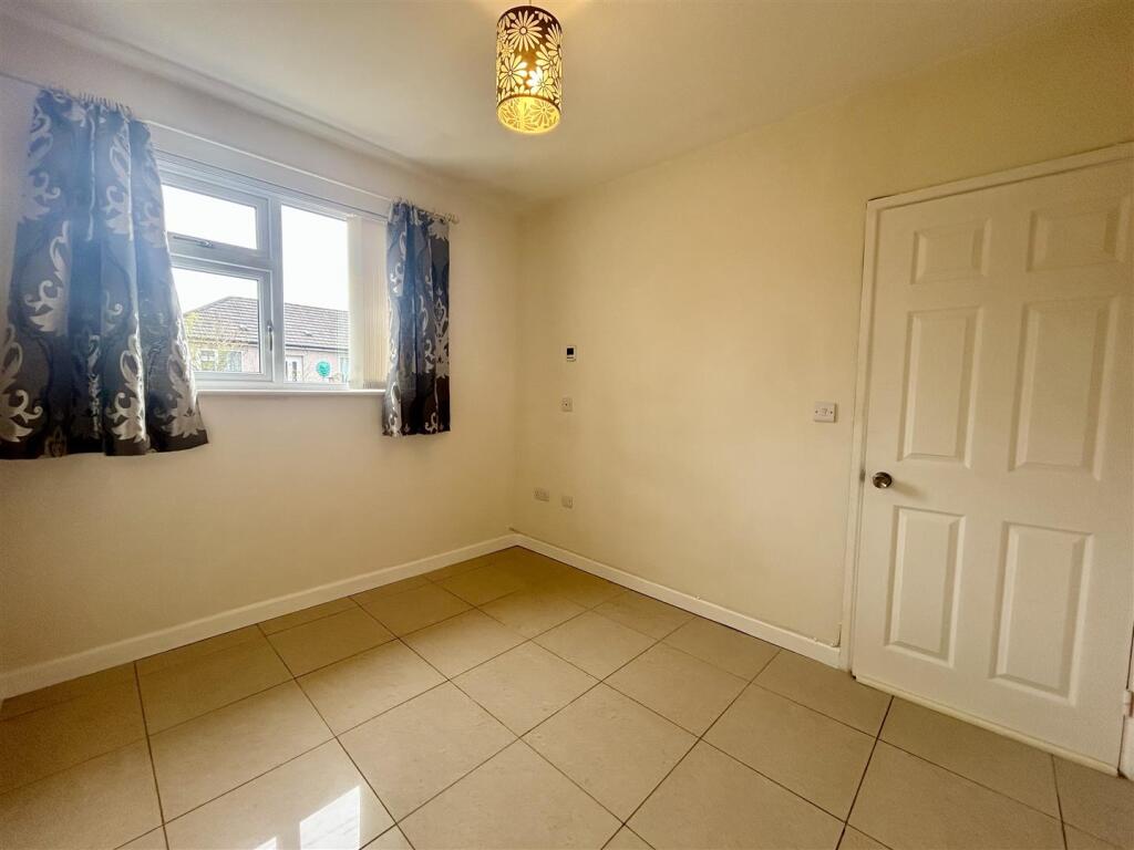 Bedroom 2.jpeg