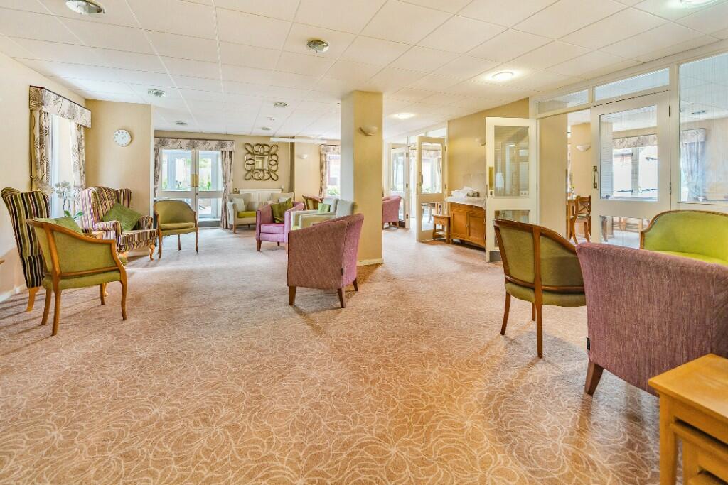 Owners' Lounge