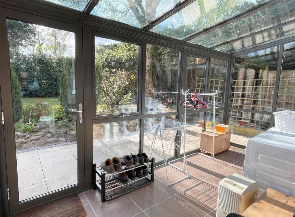 Utility - Grd Room 1.JPG