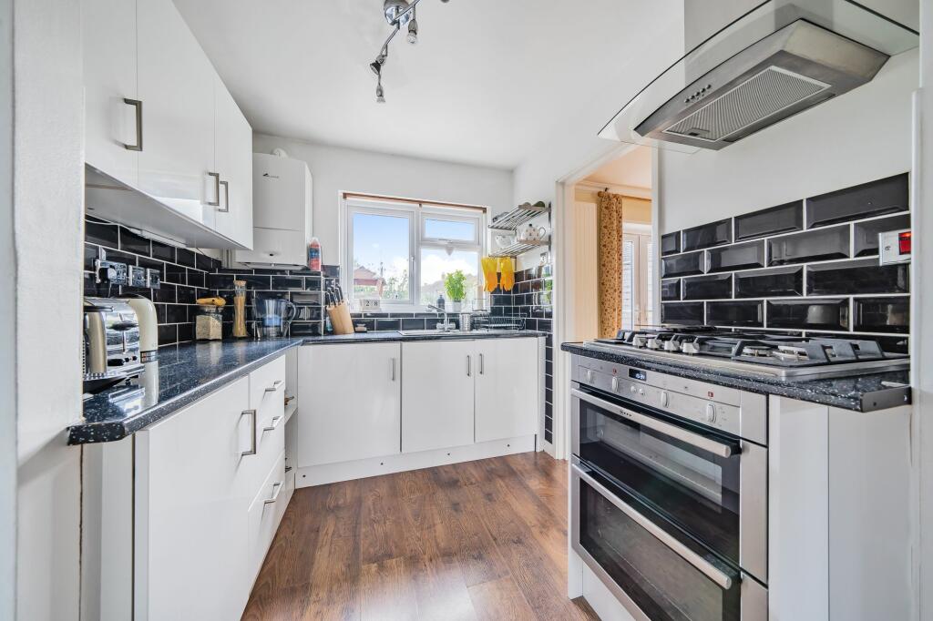 Kitchen (1)