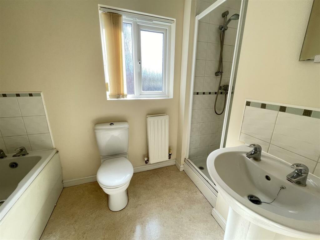 HOUSE BATHROOM