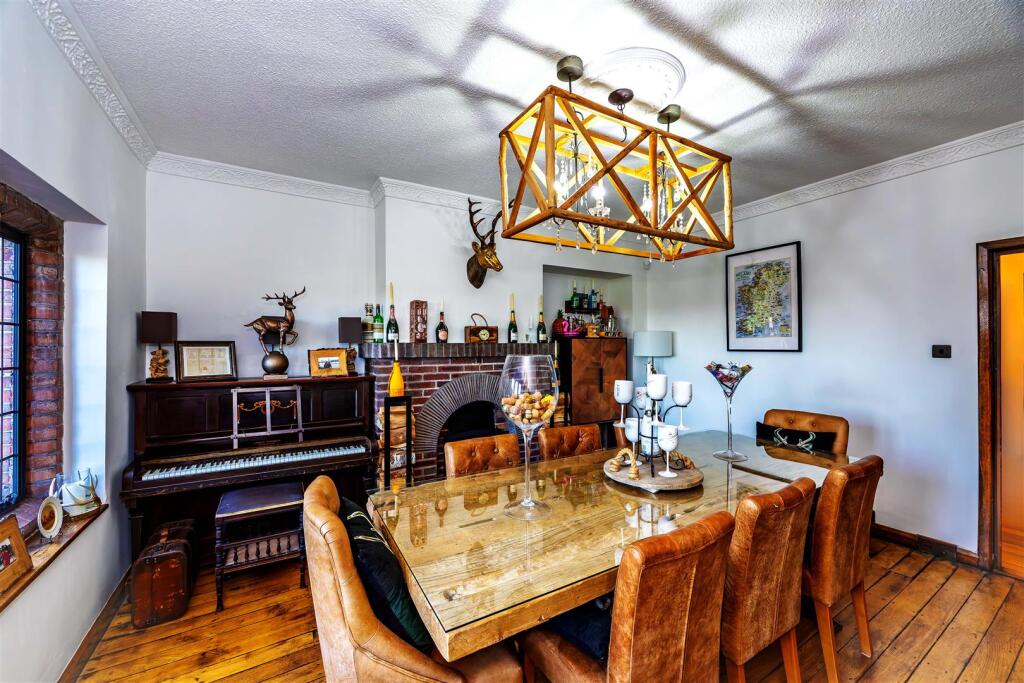 Dining room 1.1 SAPL3809-20251125-DxO_DeepPRIME XD