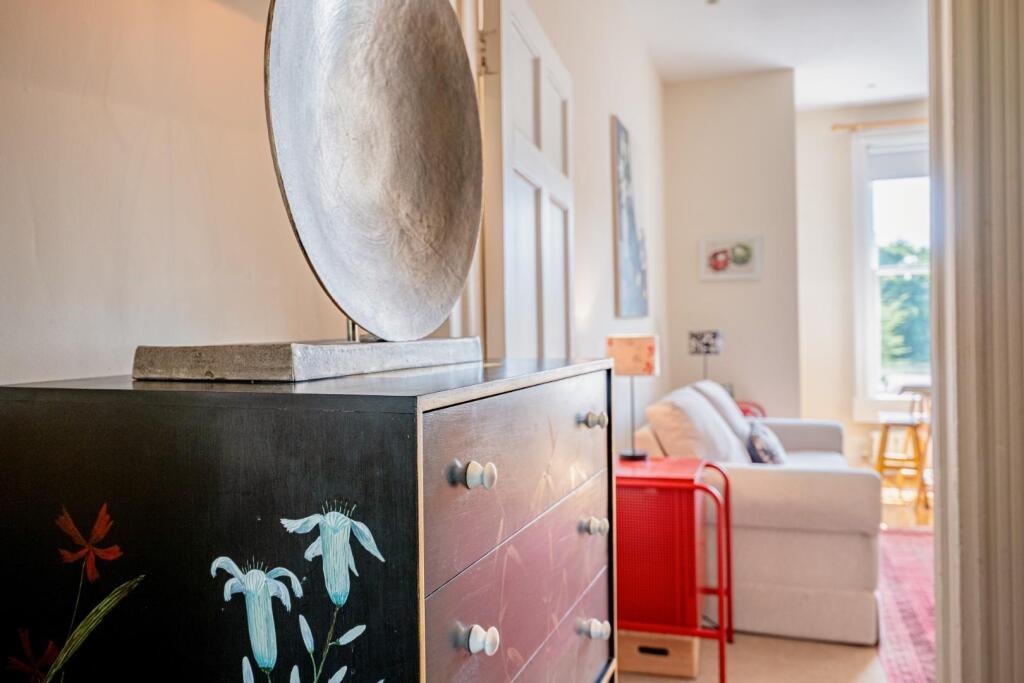 Flat 4 Northfields House_Revisit-23.jpg