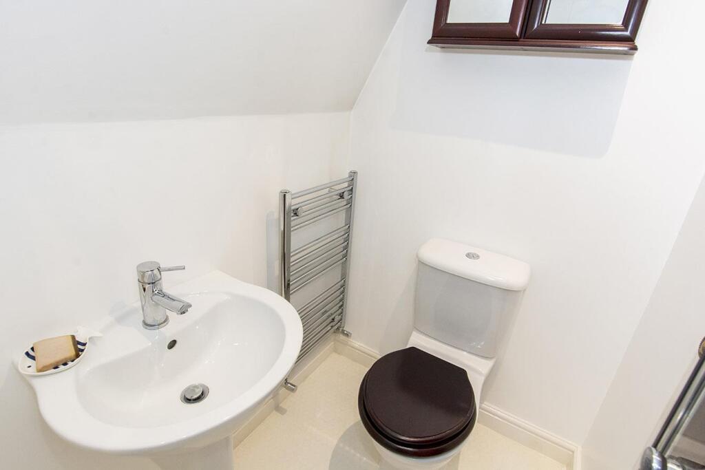 Bedroom Five  En-suite