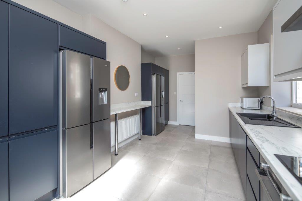 378GOLDHAWKROAD-WHIT