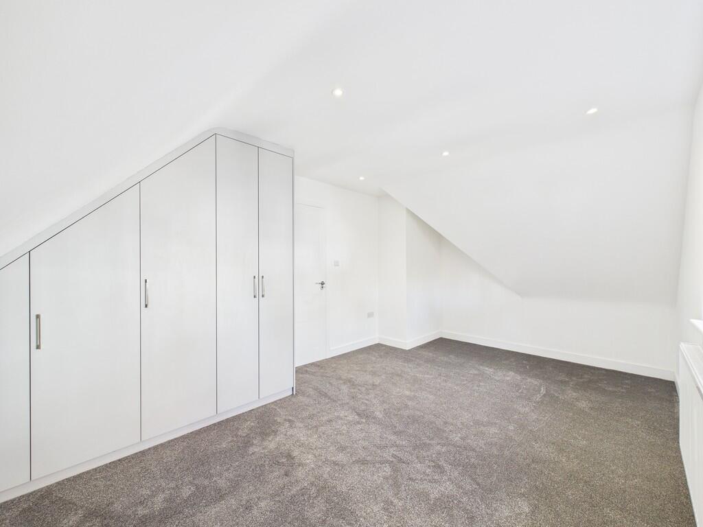 CAM03519G0-PR0383...