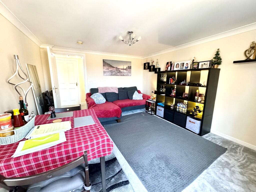 67 Collier way li...