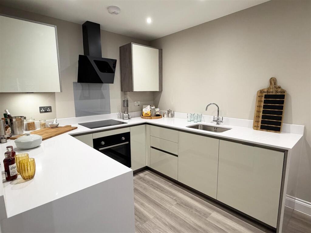 QR Kitchen2 copy.jpg