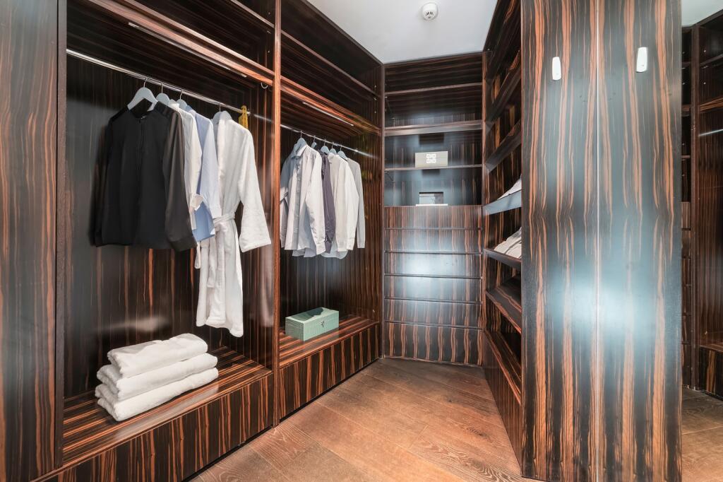 Dressing Room