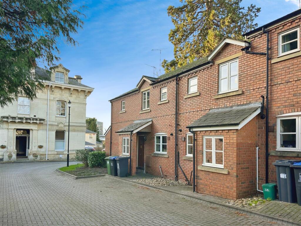 4dc2fe2c--4495-B9C9-1BE098AFB670-29143-000008DDA13