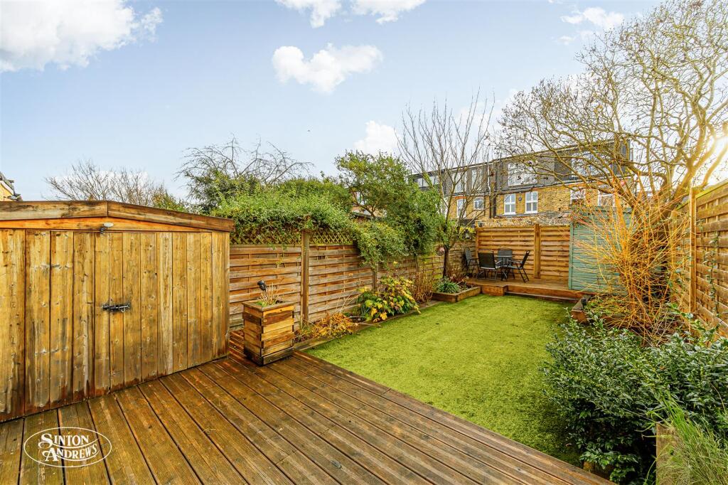 39 Cranmer Avenue-10.jpg
