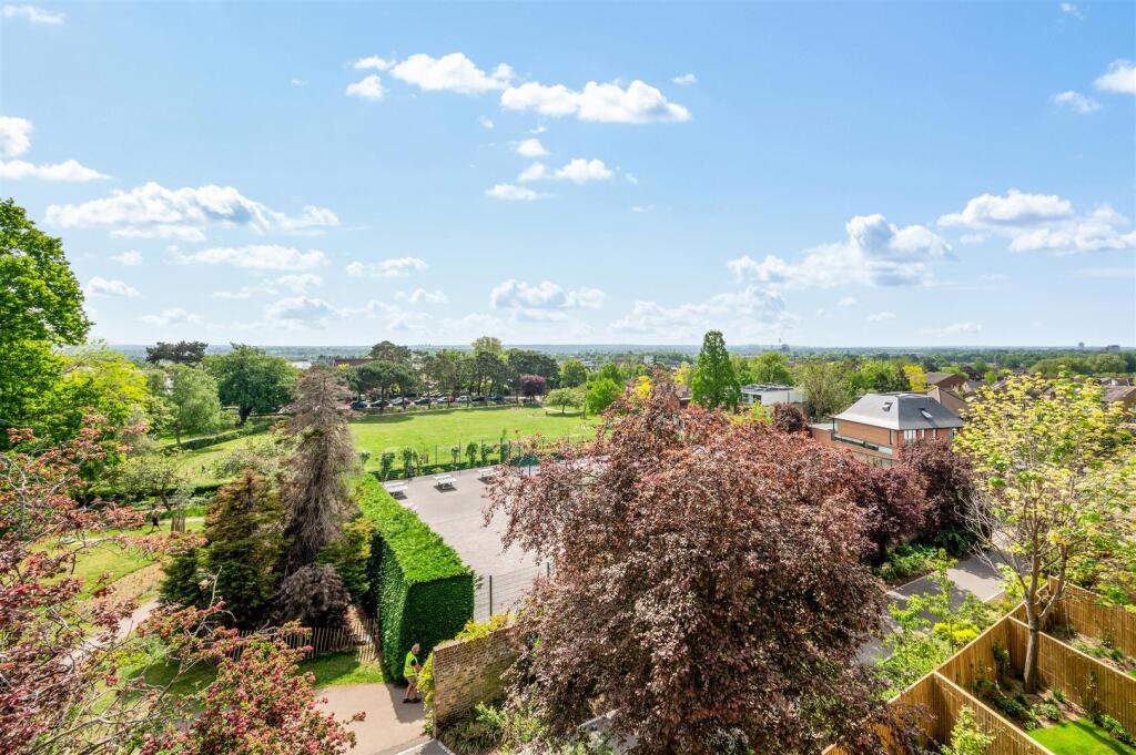 COTTENHAM PARK ROAD, 37, 2- (20).jpg