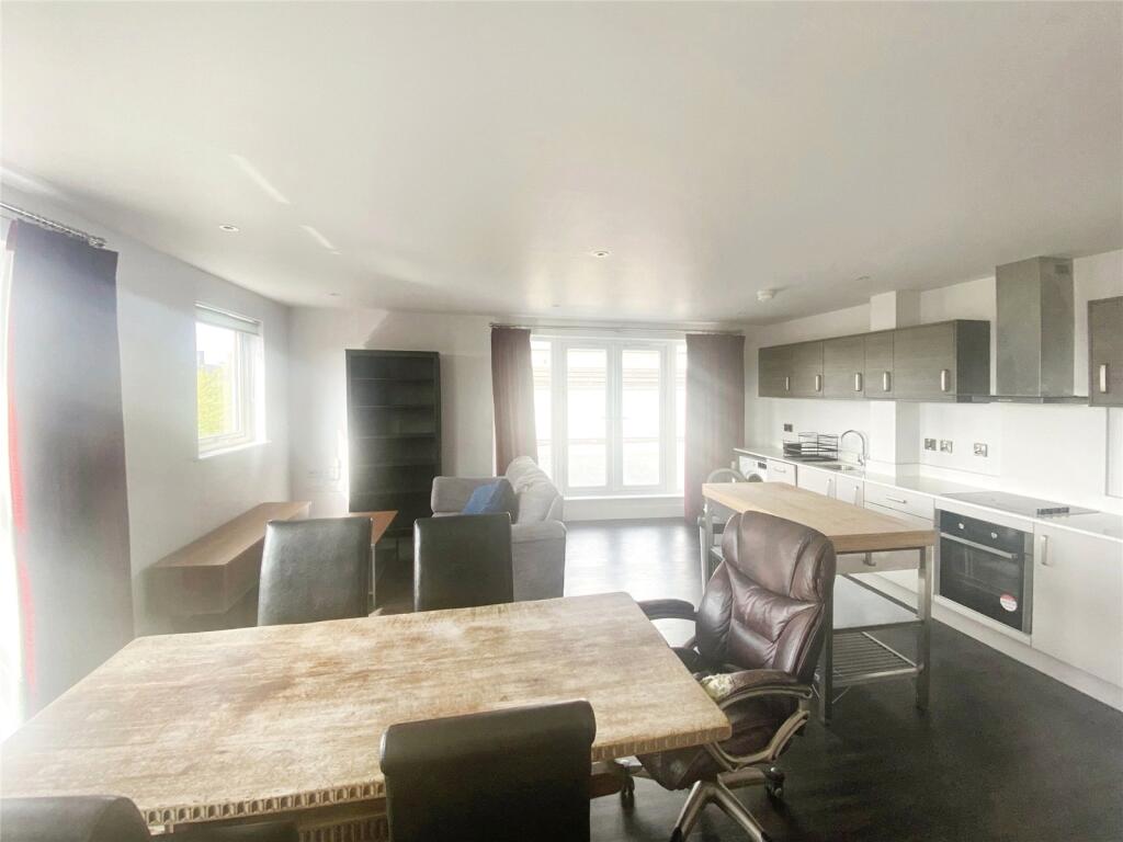 Living/Dining Room