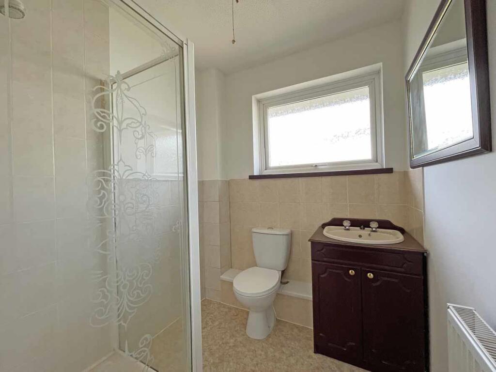 Hallerton Close 14 - Shower Room.jpg