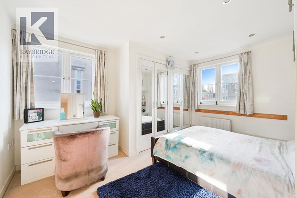 Boleyn Court Revere Way, Epsom - KT19 9RJ