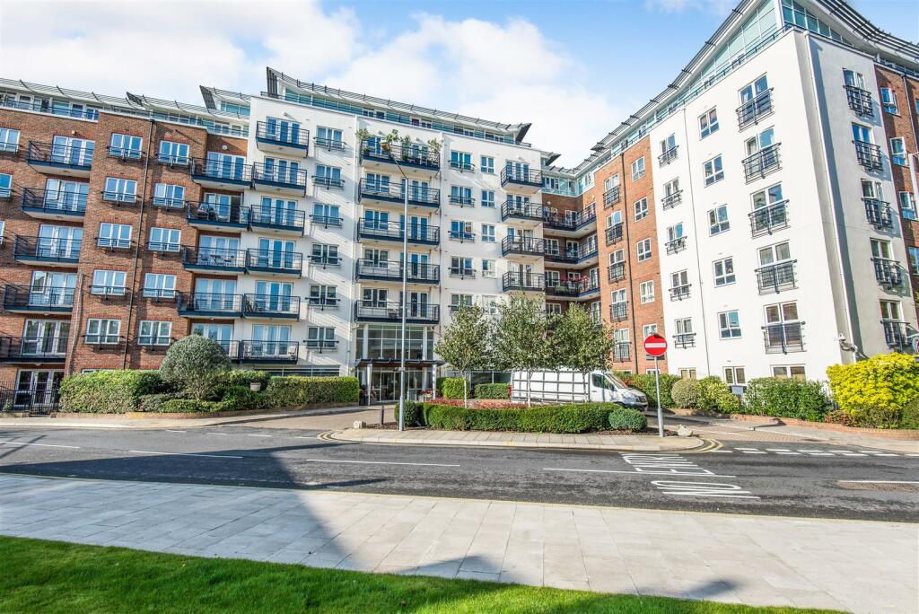 288c4644-5e9f-4c94-8