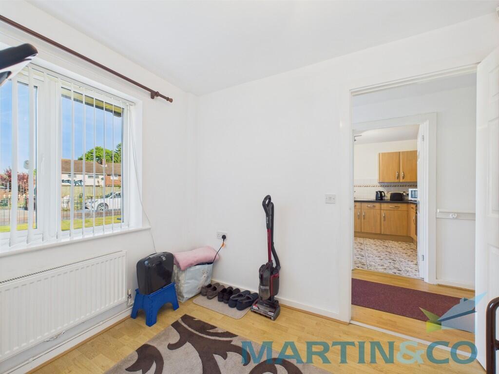 CAM01870G0-PR0165...