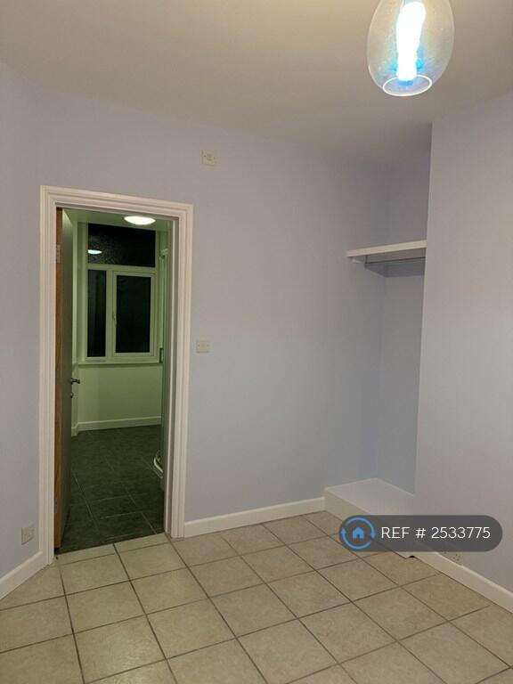 Bedroom To Bathroom