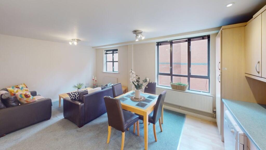 7-RVC-Dining-Room