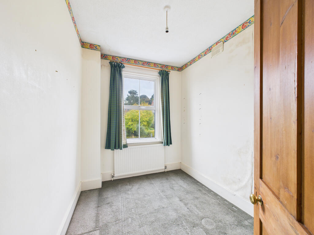 CAM02909G0-PR0497-STILL010