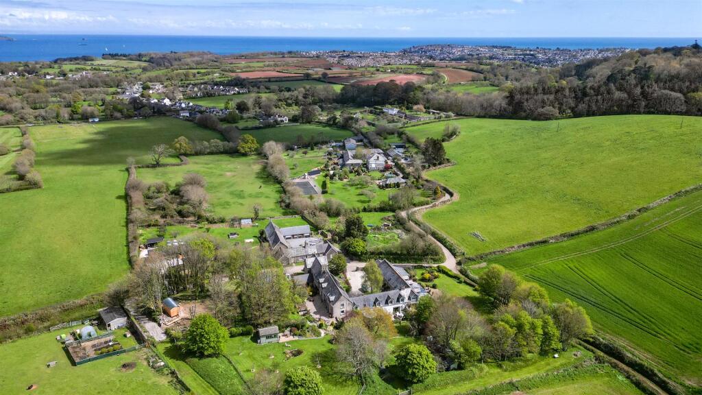 A04 - The Spinney Drone - 250418.jpg